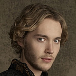 Toby Regbo